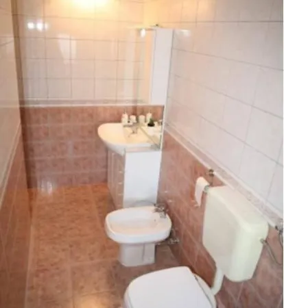 Filip & Viktoria In The Center Of Διαμέρισμα